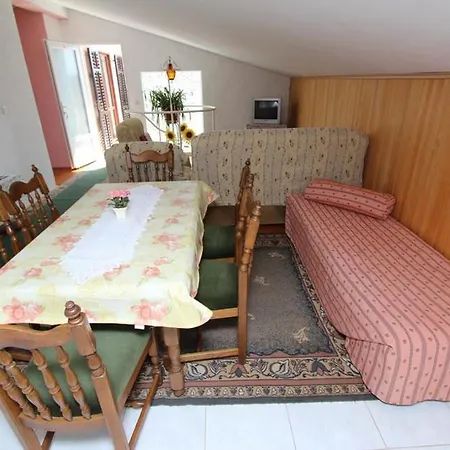Apartment Peteh *